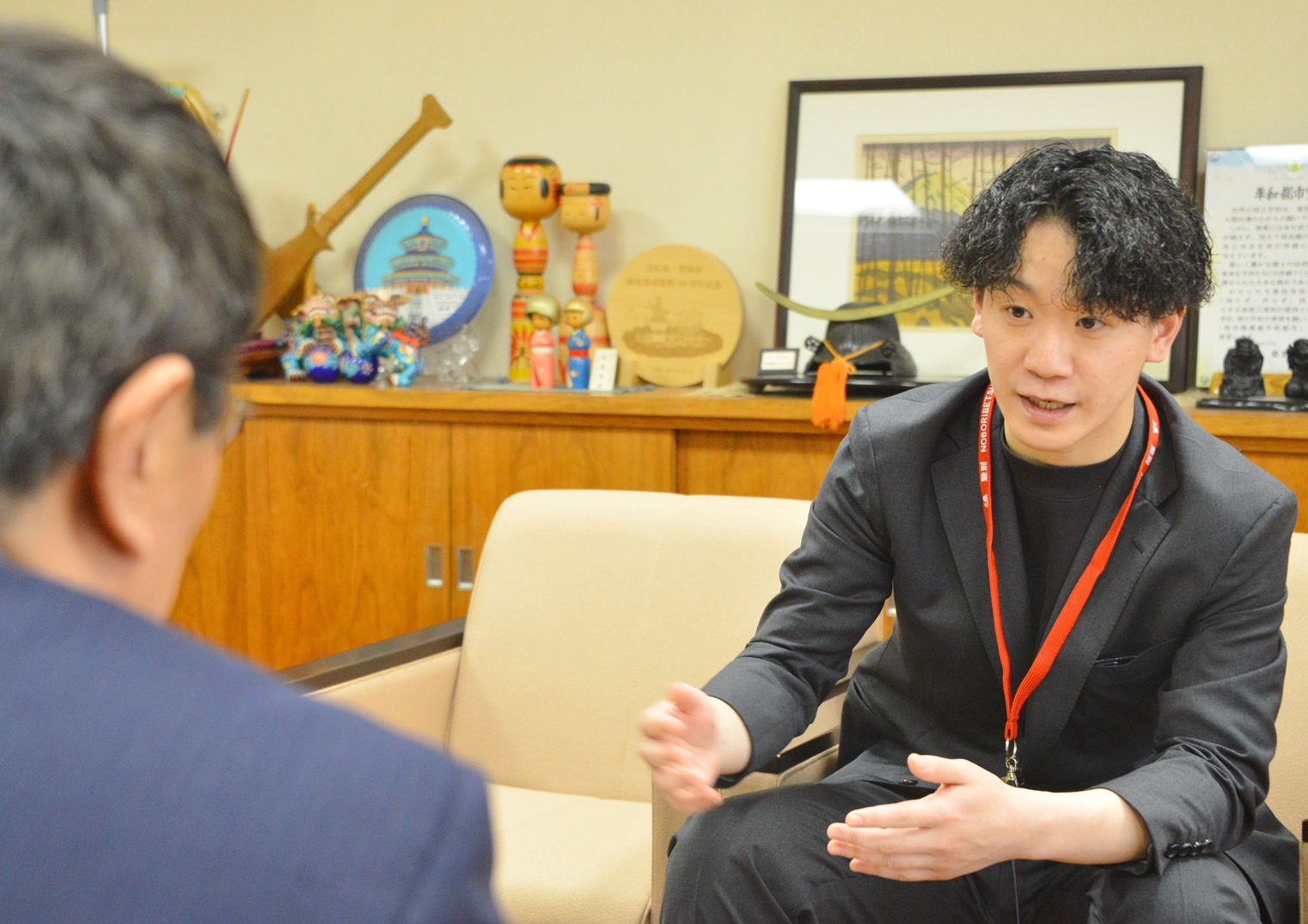 長屋が登別市のデジタルフェローに就任